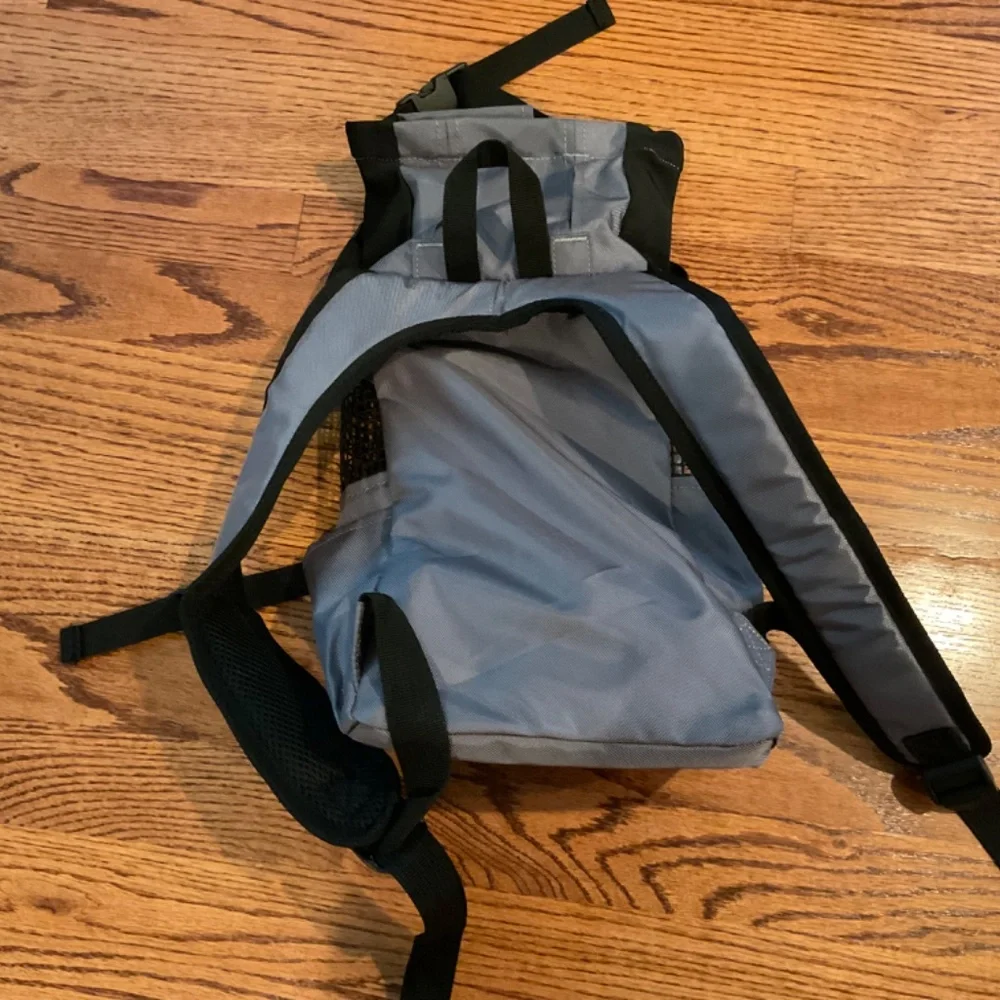 K9 sport sack NWT